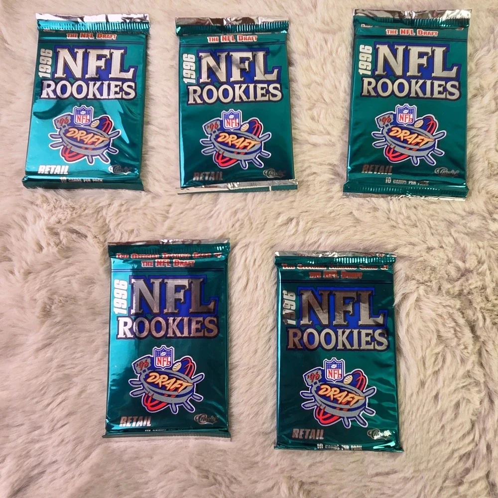 5 Pack Lot 1996 Classic NFL Rookies Football Cards Sealed Retail Packs 76200